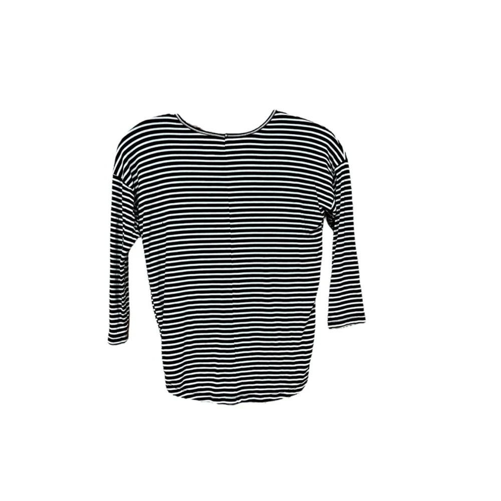Old Navy Girls Striped Shirt Black and White Size Small